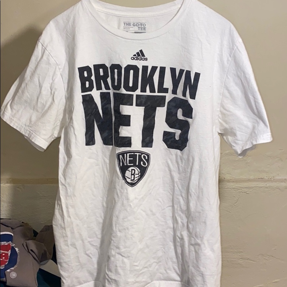 Brooklyn Nets white shirt